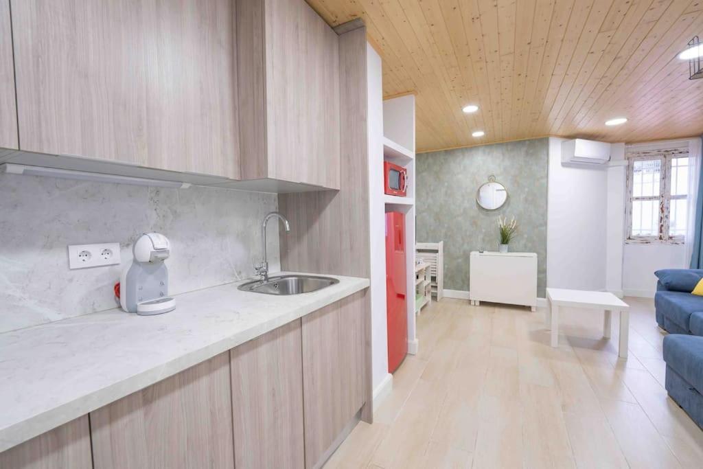 Apartamento En La Mejor Zona De Triana, Junto Al Puente Siviglia Esterno foto